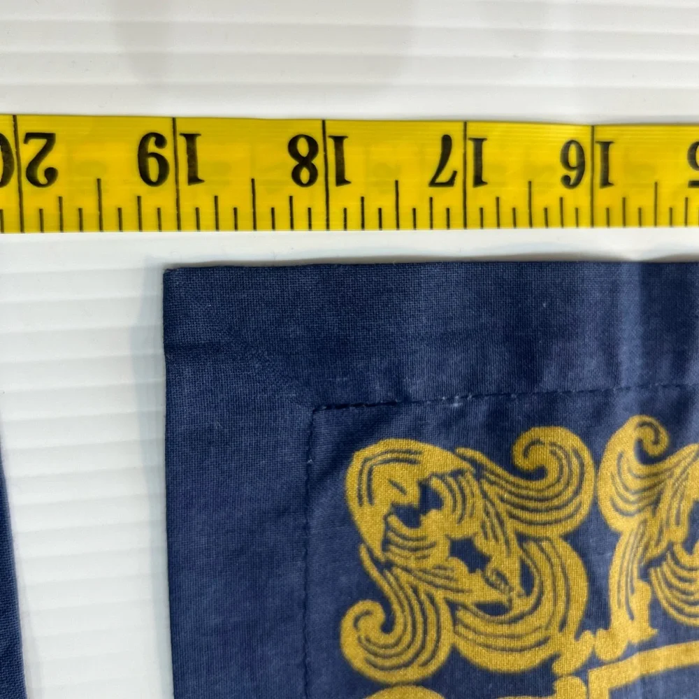 Williams Sonoma Elegant Navy and Gold Table Napkins